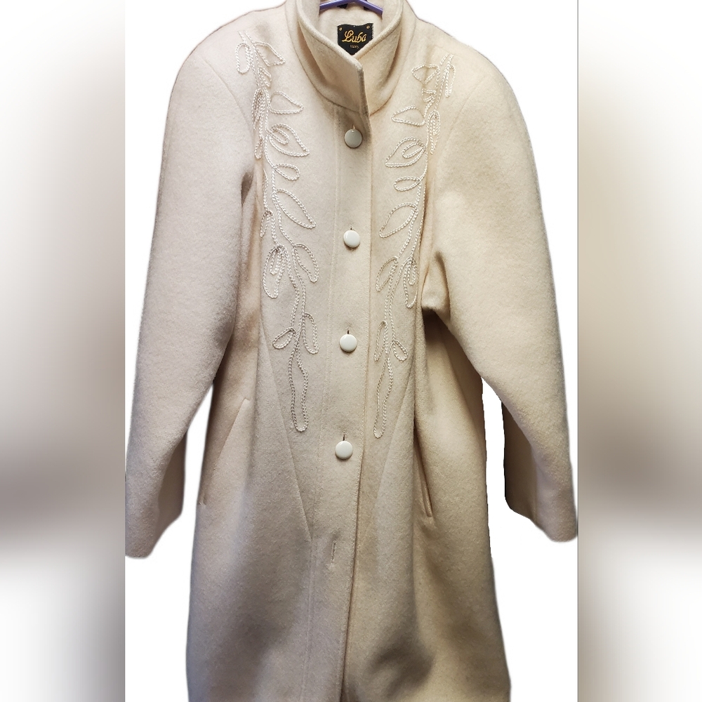 Beige/cream vintage pure virgin wool coat